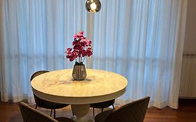 La Villa Apartment